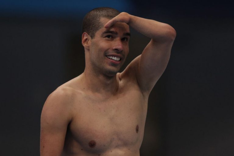 Daniel Dias dá adeus às piscinas com 4º lugar: veja trajetória do maior medalhista brasileiro