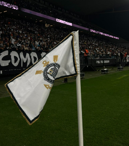 Na véspera de jogo com São Paulo, treino aberto do Corinthians na Arena tem gritos homofóbicos