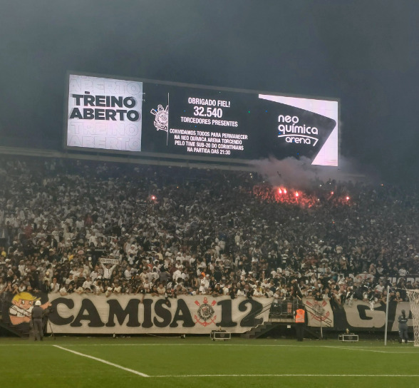 Após treino aberto, Rojas agradece torcida do Corinthians e fala em jogo “de vida ou morte” contra São Paulo